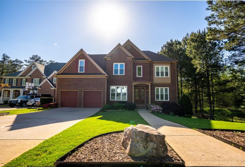 375 Crown Vetch Lane, Alpharetta, GA 30005 — most recent listing photo