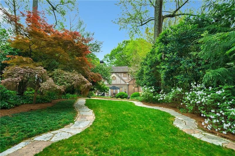 4 bedroom, 3 bathroom, 3,332 sq ft single family residence sold at 676 Cumberland Circle, Atlanta, GA 30306