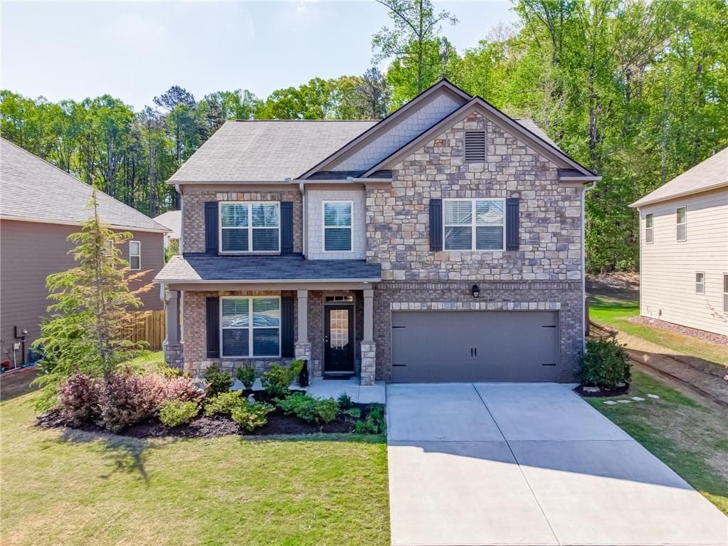 4 bedroom, 4 bathroom, 2,840 sq ft single family residence sold at 6415 Country Lake Drive, Cumming, GA 30041
