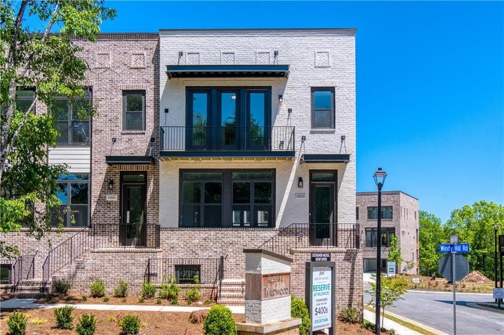 1530 Aldworth Place 27, Atlanta, GA 30339 — most recent listing photo