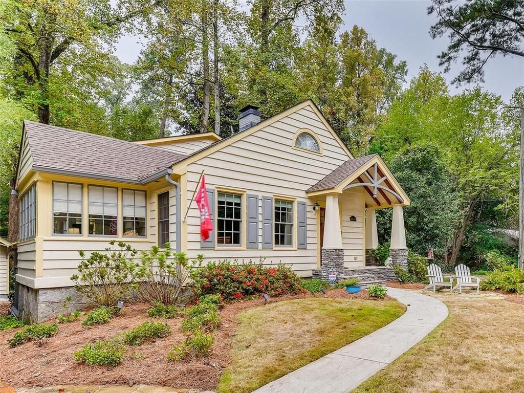 3 bedroom, 2 bathroom, 2,327 sq ft single family residence sold at 1170 ROSEDALE Road, Atlanta, GA 30306