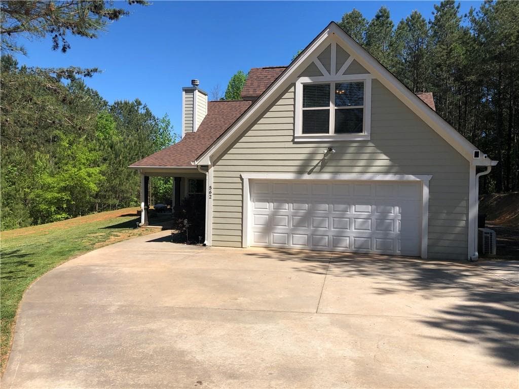 562 Makers Way, Dawsonville, GA 30534 — most recent listing photo