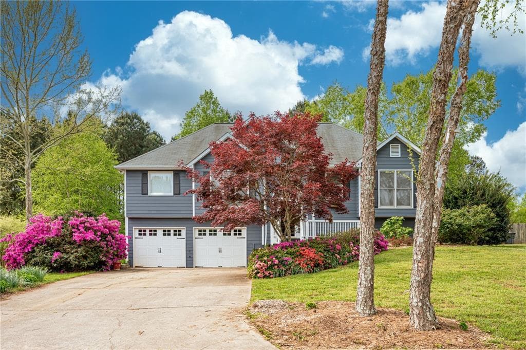 3 bedroom, 2 bathroom, 1,544 sq ft single family residence sold at 439 Legacy Park Drive, Powder Springs, GA 30127