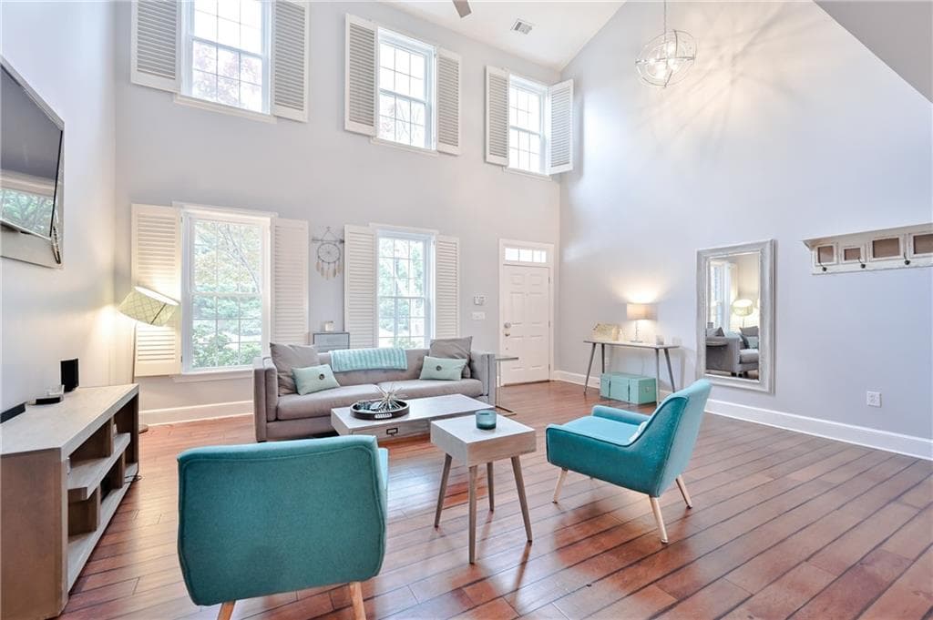 2 bedroom, 2 bathroom, 2,120 sq ft townhouse sold at 4800 Ivy Ridge Drive, Atlanta, GA 30339