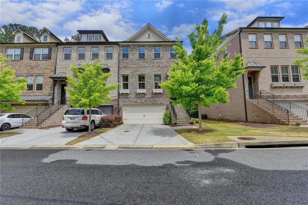 136 BRINDLE Lane, Alpharetta, GA 30009 — most recent listing photo