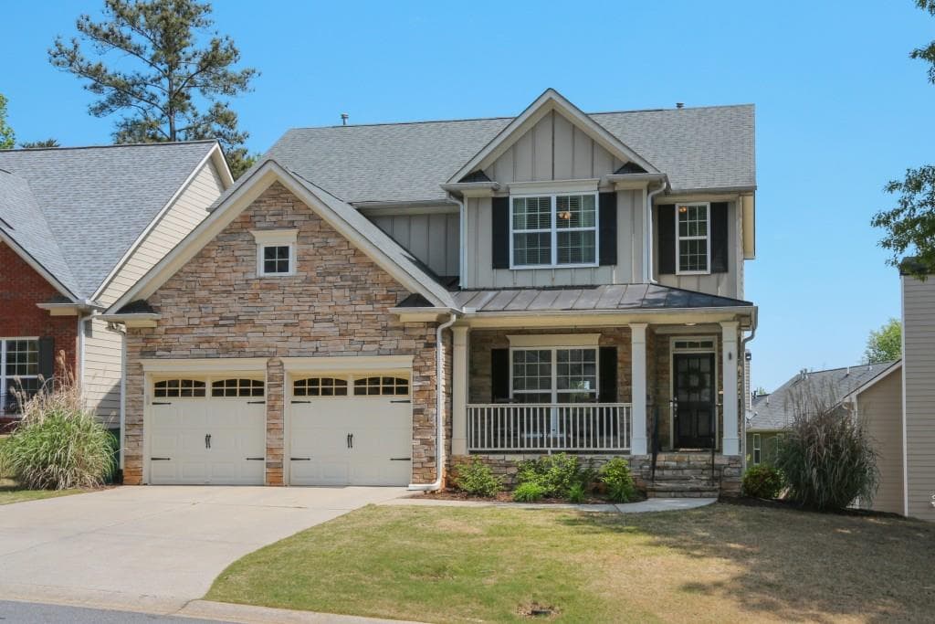 4 bedroom, 4 bathroom, 2,126 sq ft single family residence sold at 610 Hidden Close, Woodstock, GA 30188