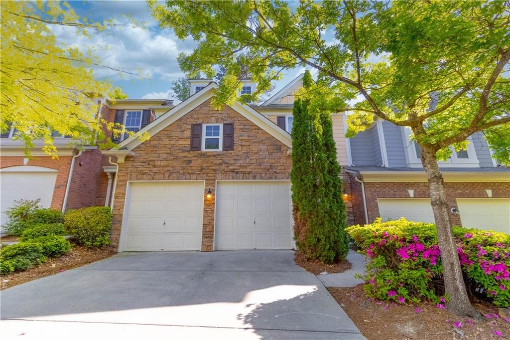 3 bedroom, 3 bathroom, 1,832 sq ft townhouse sold at 1653 Fair Oak Way 20, Mableton, GA 30126