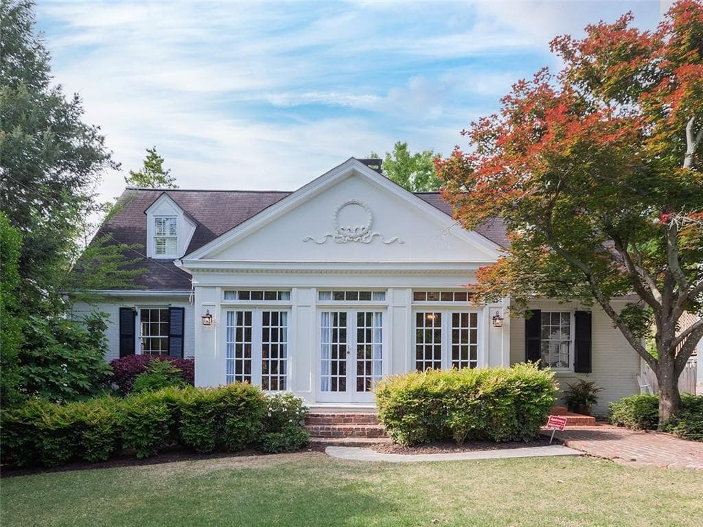 5 bedroom, 3 bathroom, 4,052 sq ft single family residence sold at 245 Rumson Road, Atlanta, GA 30305