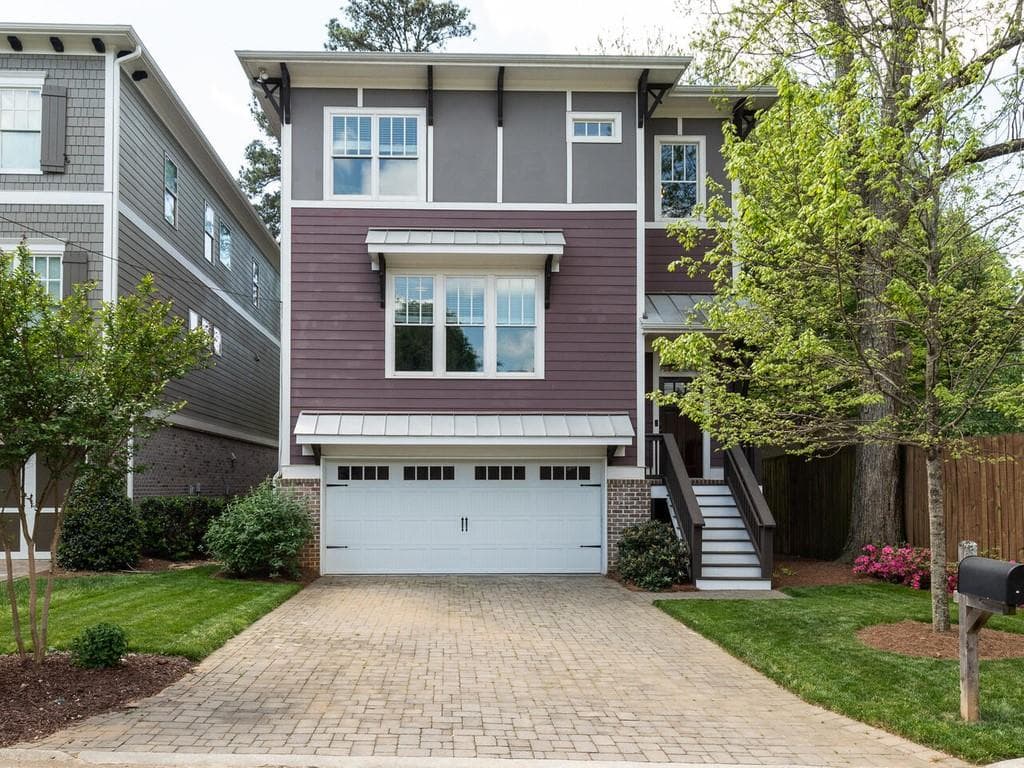 5 bedroom, 4 bathroom, 3,184 sq ft single family residence sold at 1085 Victoria Street, Brookhaven, GA 30319