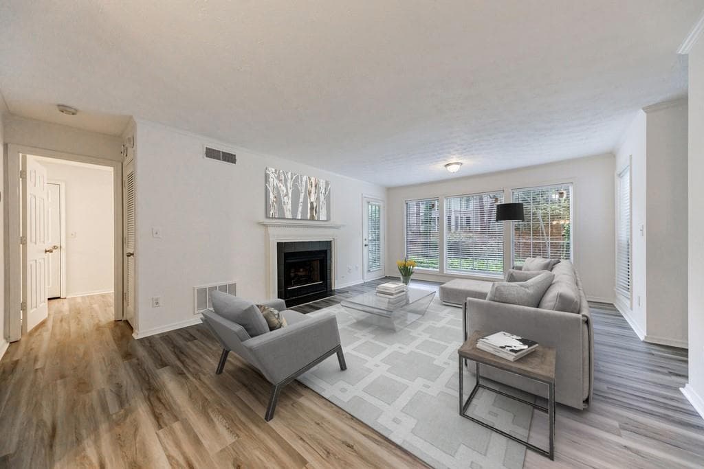 1106 Gettysburg Place, Sandy Springs, GA 30350 — most recent listing photo