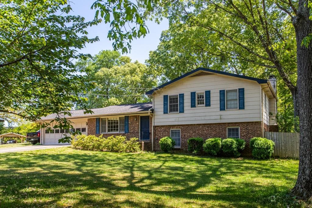 862 Taliferro Court, Lilburn, GA 30047 — most recent listing photo