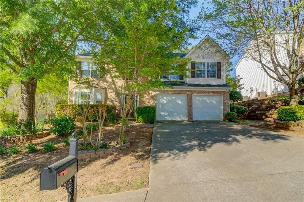 3940 Crescent Walk Lane, Suwanee, GA 30024 — most recent listing photo