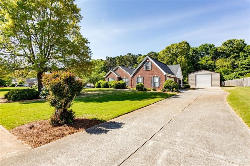 416 CAMDEN Drive, Winder, GA 30680 — most recent listing photo
