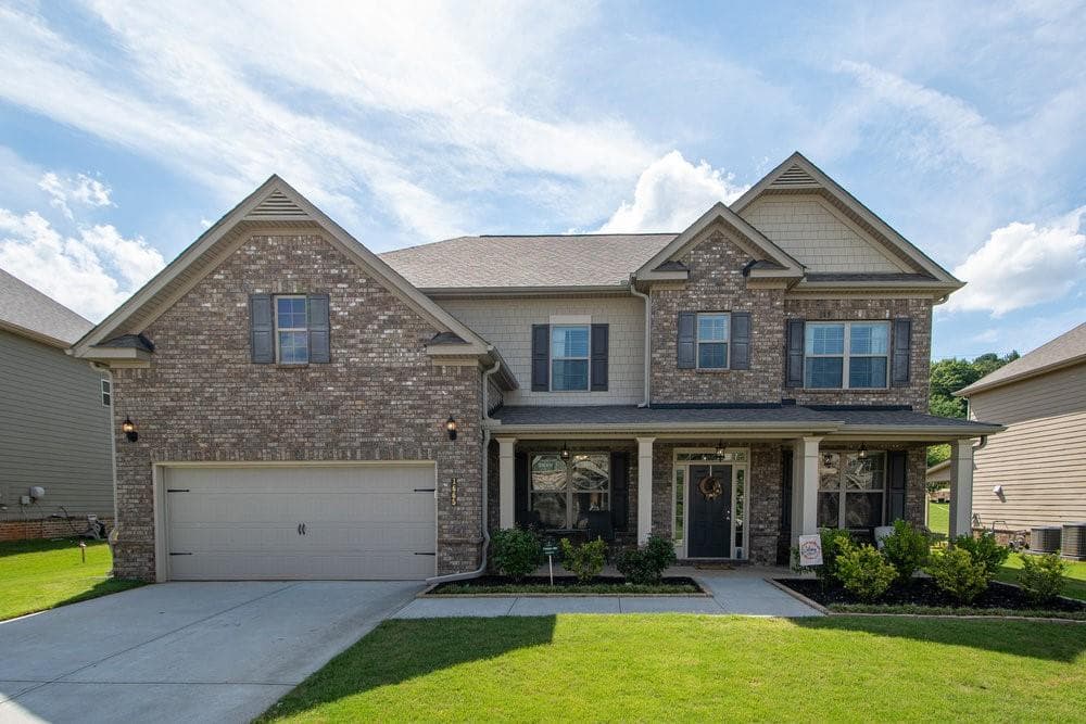 1665 Dahlia Drive, Cumming, GA 30040 — most recent listing photo