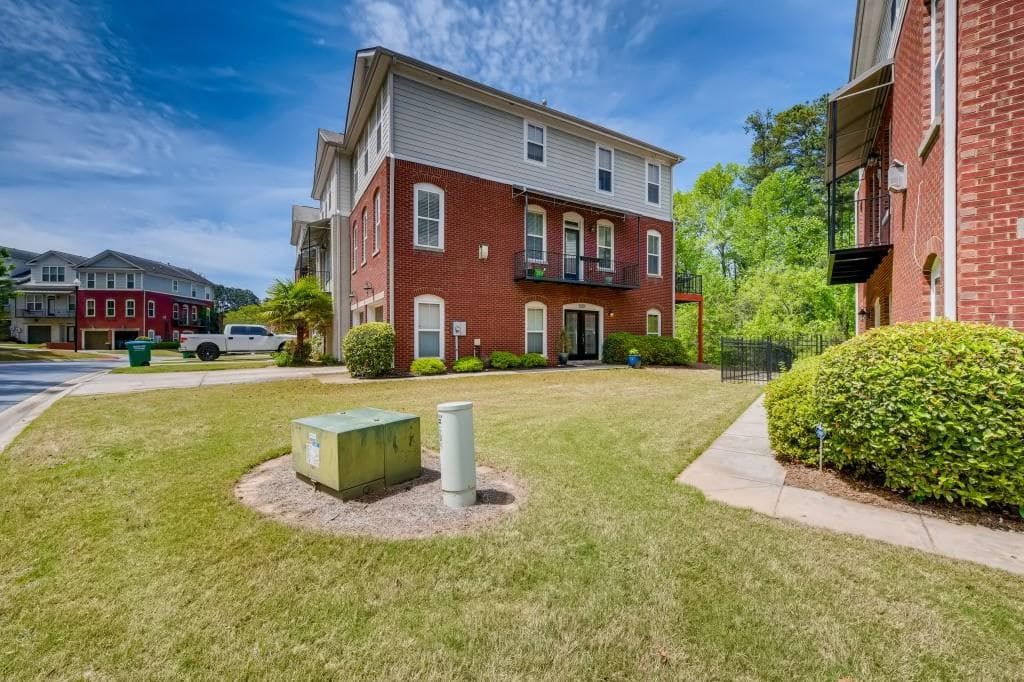 6001 Brookside Oak Circle, Norcross, GA 30093 — most recent listing photo