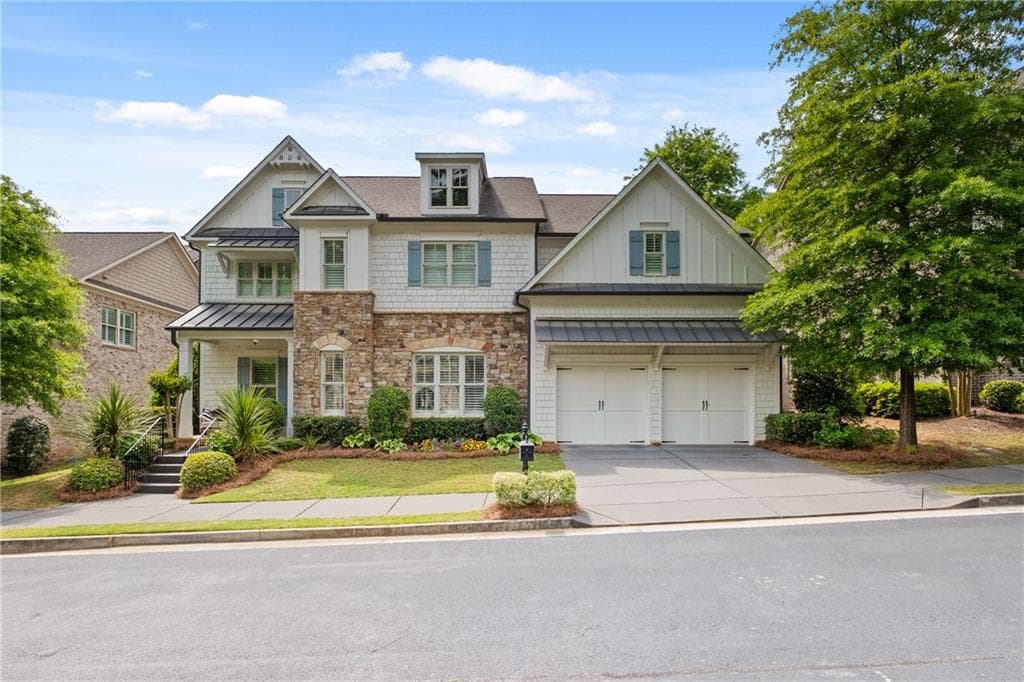 5 bedroom, 5 bathroom, 3,384 sq ft single family residence sold at 305 Valley Brook Way, Atlanta, GA 30342