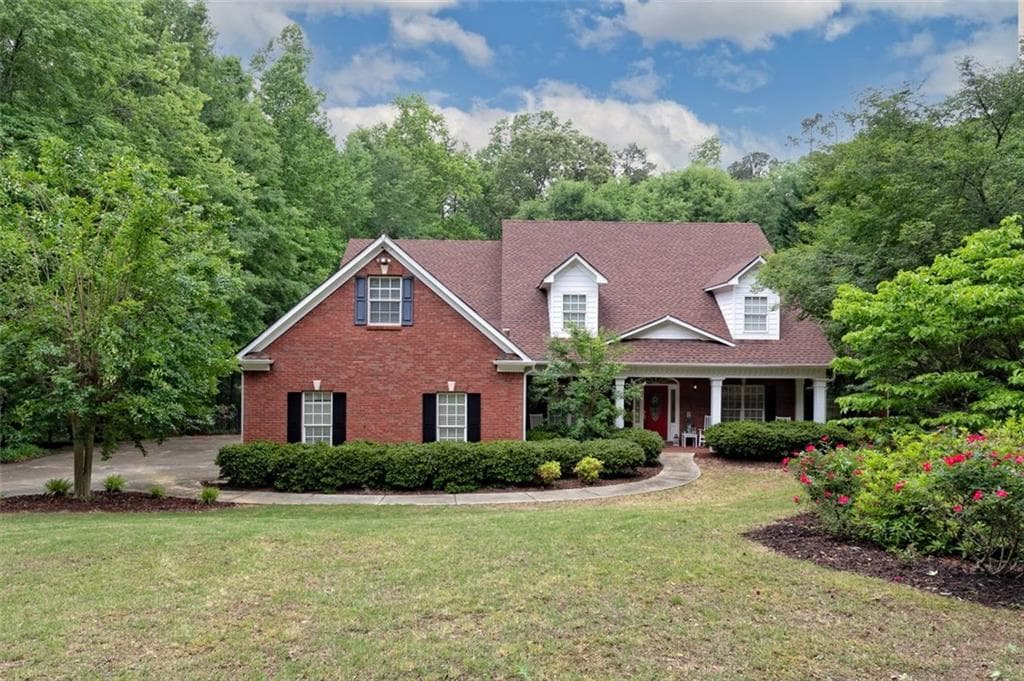 4 bedroom, 5 bathroom, 4,165 sq ft single family residence sold at 4772 LEWIS Road, Powder Springs, GA 30127