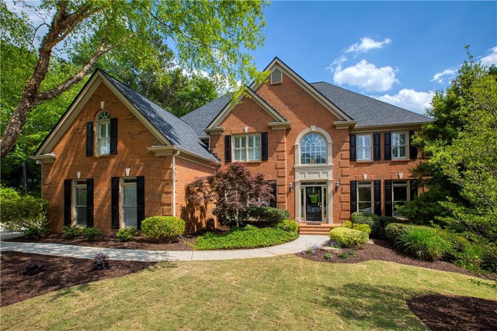 330 Tividale Court, Alpharetta, GA 30022 — most recent listing photo