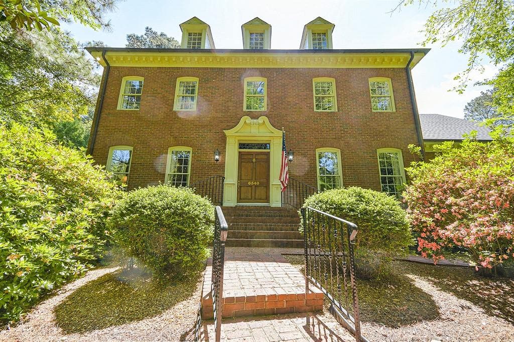 6540 River Chase Circle, Sandy Springs, GA 30328 — most recent listing photo