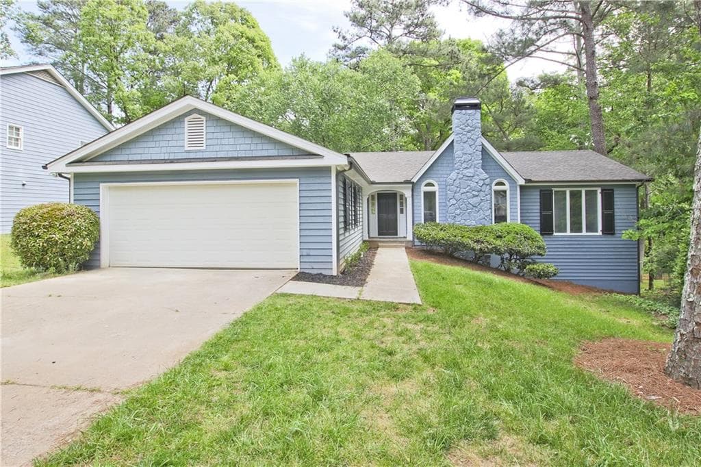 5 bedroom, 4 bathroom, 3,545 sq ft single family residence sold at 450 Wayt Road, Roswell, GA 30076