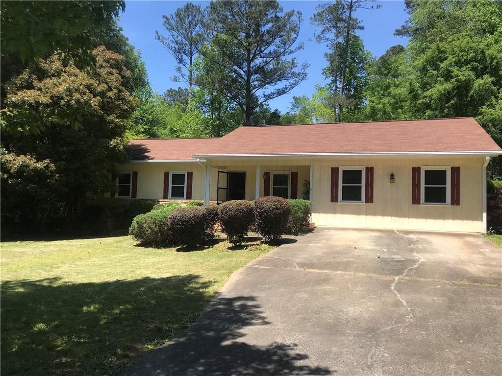34 Fair Oaks Drive, Conyers, GA 30094 — most recent listing photo