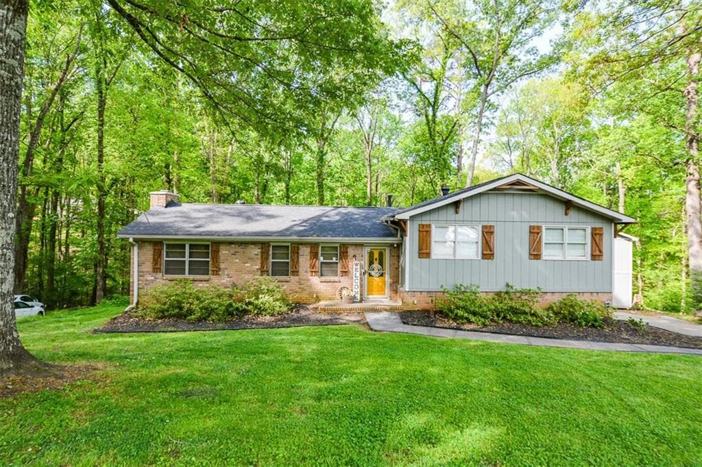 3 bedroom, 2 bathroom, 1,842 sq ft single family residence sold at 335 Princess Avenue, Woodstock, GA 30189