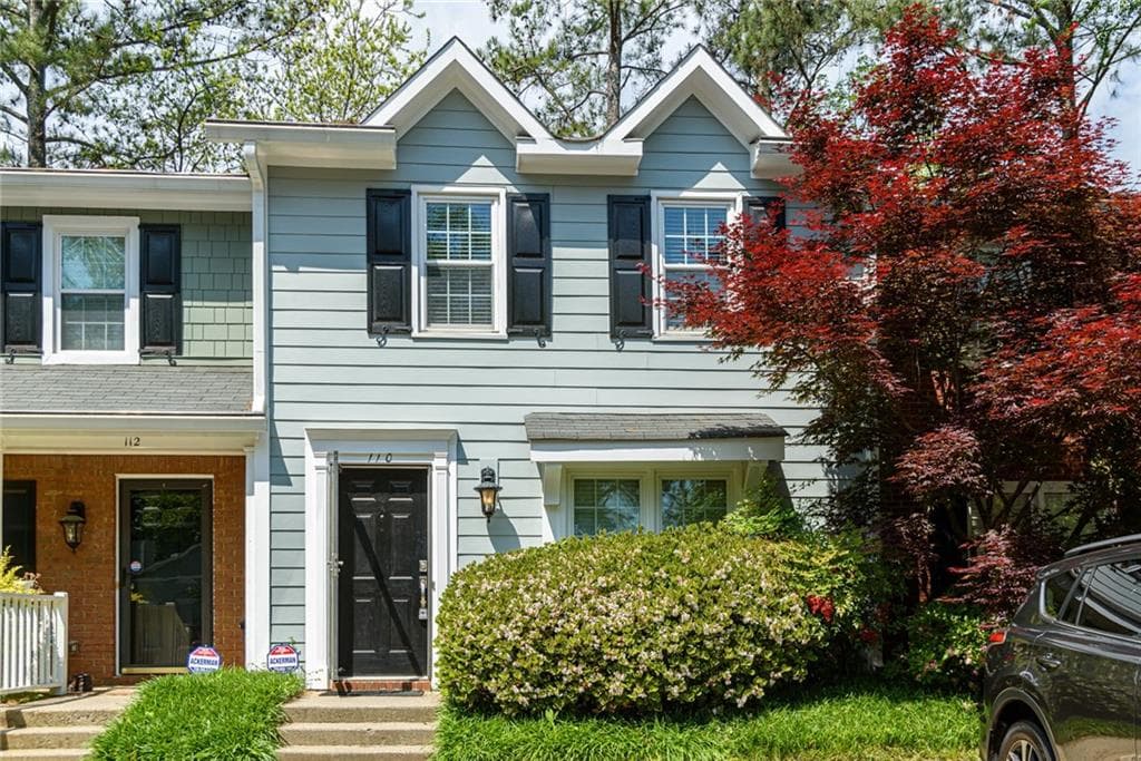 110 Courtyard Terrace, Roswell, GA 30075 — most recent listing photo