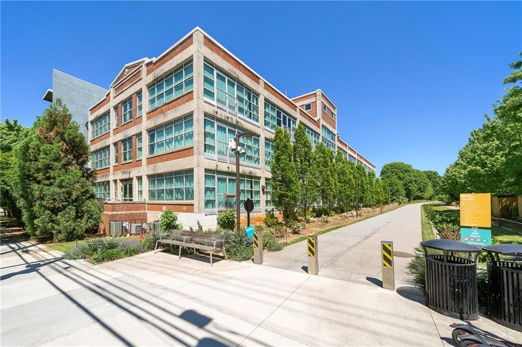 890 Memorial Drive 310, Atlanta, GA 30316 — most recent listing photo