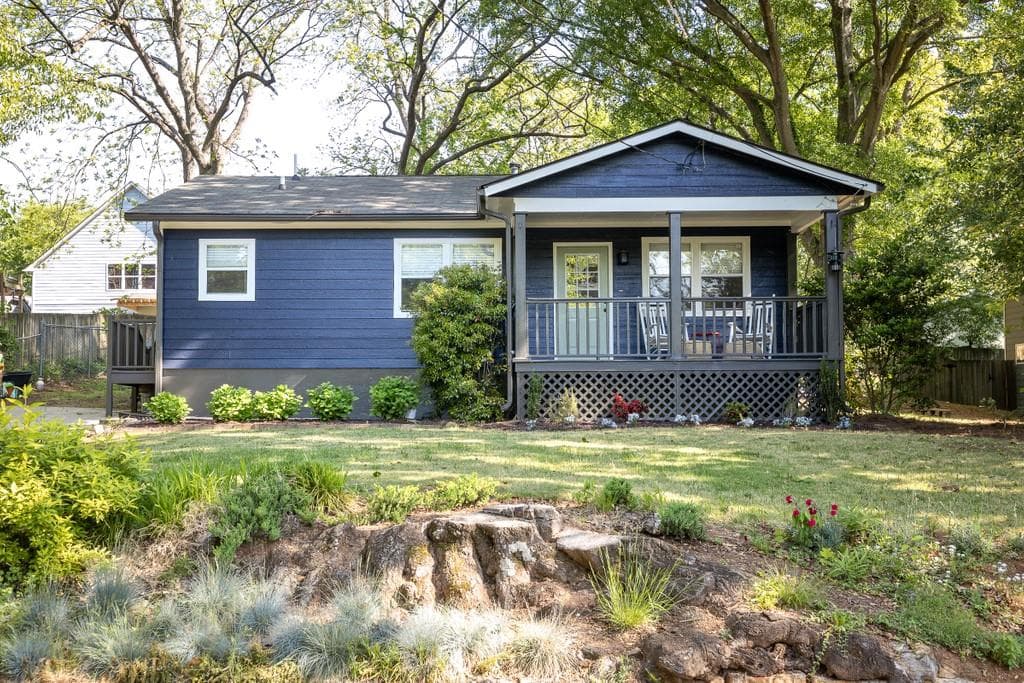 3 bedroom, 2 bathroom, 1,148 sq ft single family residence sold at 1474 Marbut Avenue, Atlanta, GA 30316