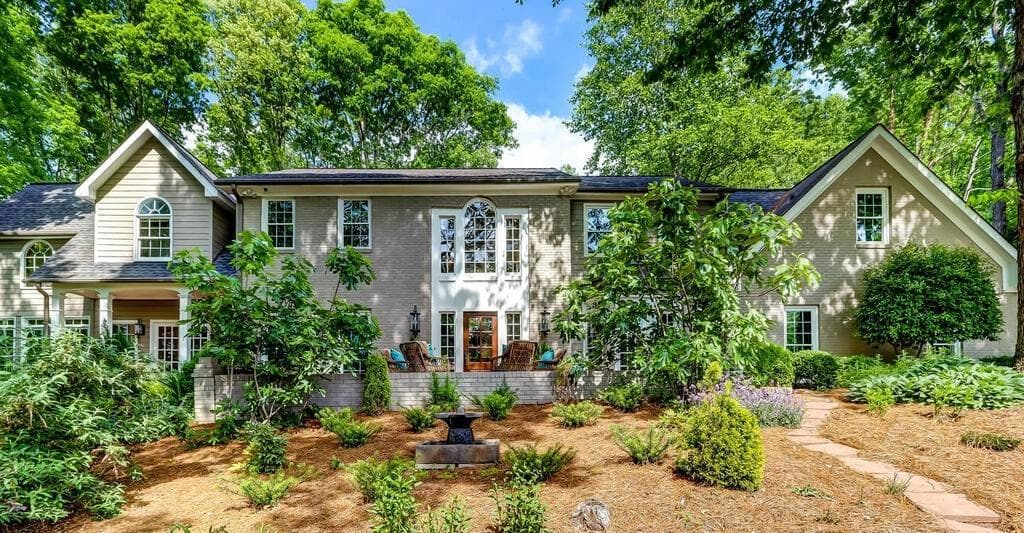 9460 Huntcliff Trce, Sandy Springs, GA 30350 — most recent listing photo