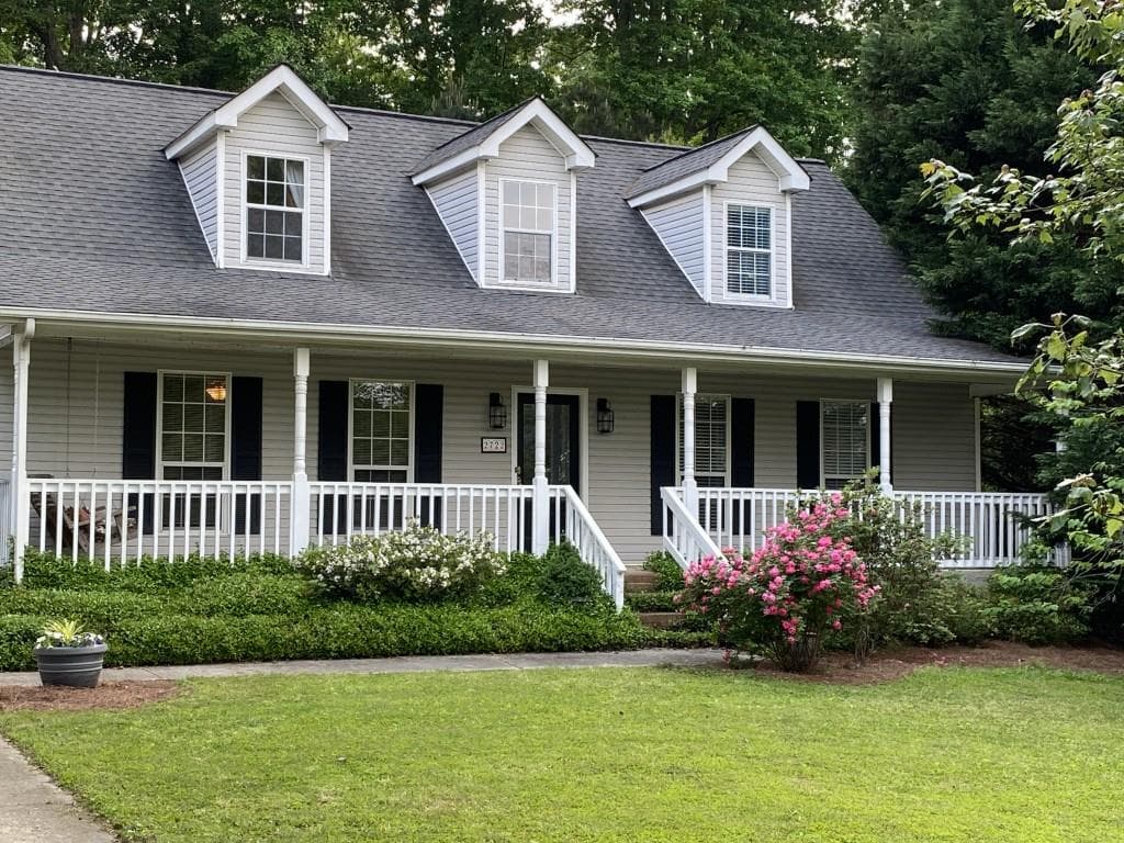 2722 Lake Vista Drive, Buford, GA 30519 — most recent listing photo