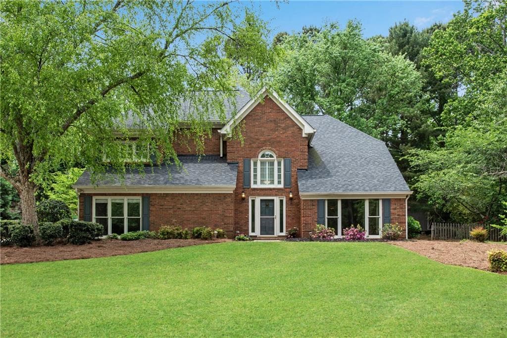 445 Saddle Creek Circle, Roswell, GA 30076 — most recent listing photo