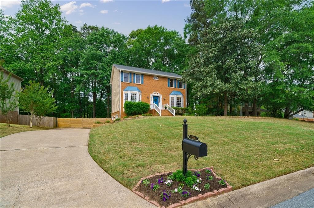124 Fitchburg Drive, Woodstock, GA 30189 — most recent listing photo