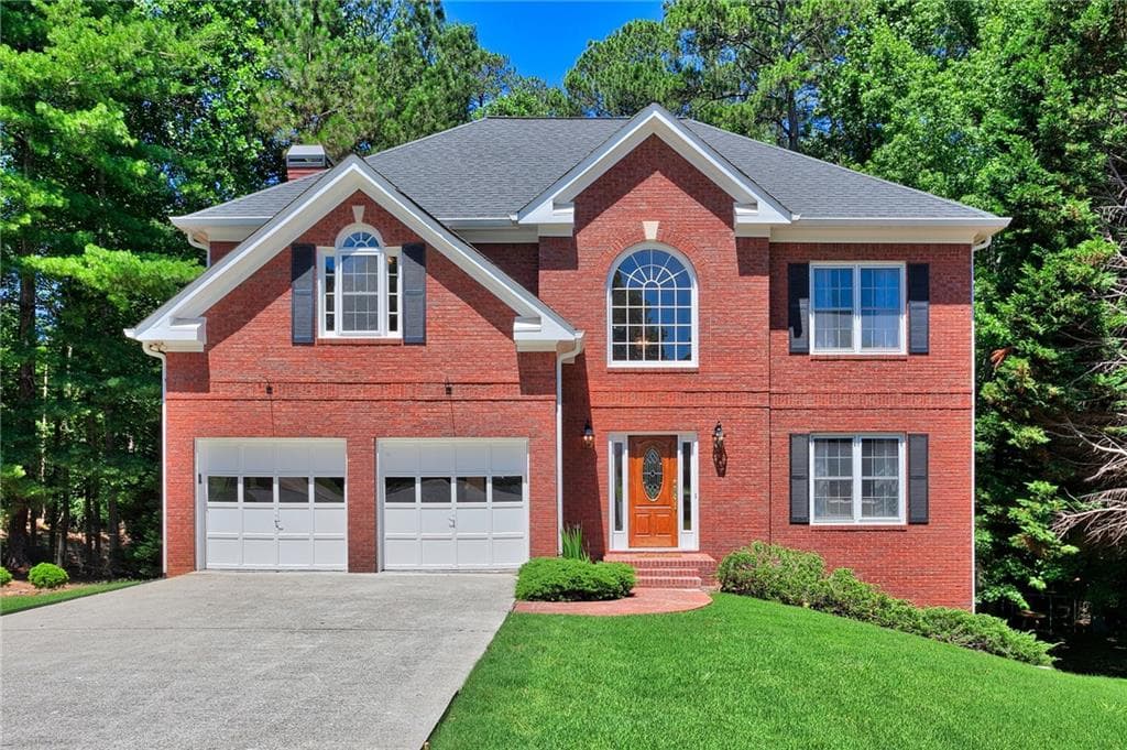 5 bedroom, 4 bathroom, 2,654 sq ft single family residence sold at 260 Haydens Walk Court, Alpharetta, GA 30022