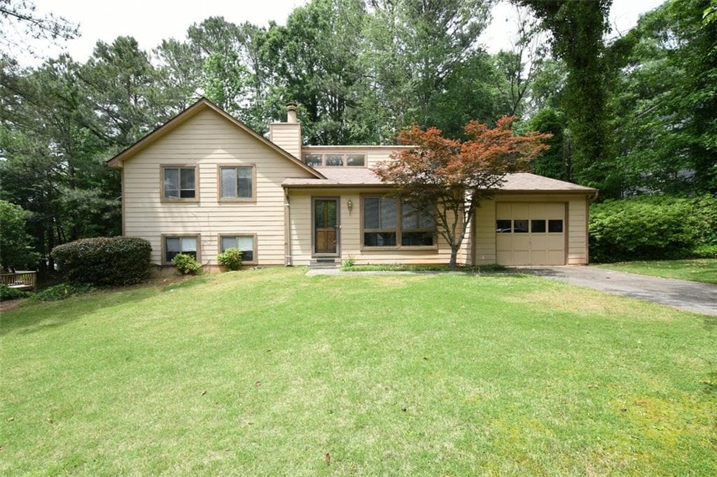 110 ROSWELL FARMS Court, Roswell, GA 30075 — most recent listing photo