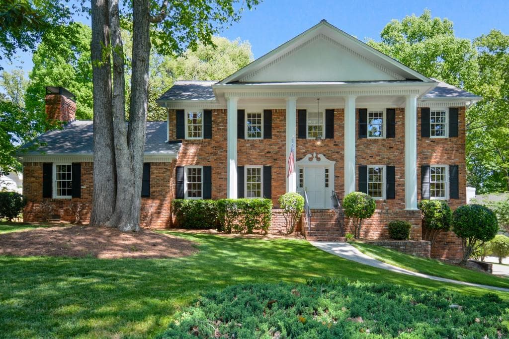 5661 Trowbridge Drive, Dunwoody, GA 30338 — most recent listing photo