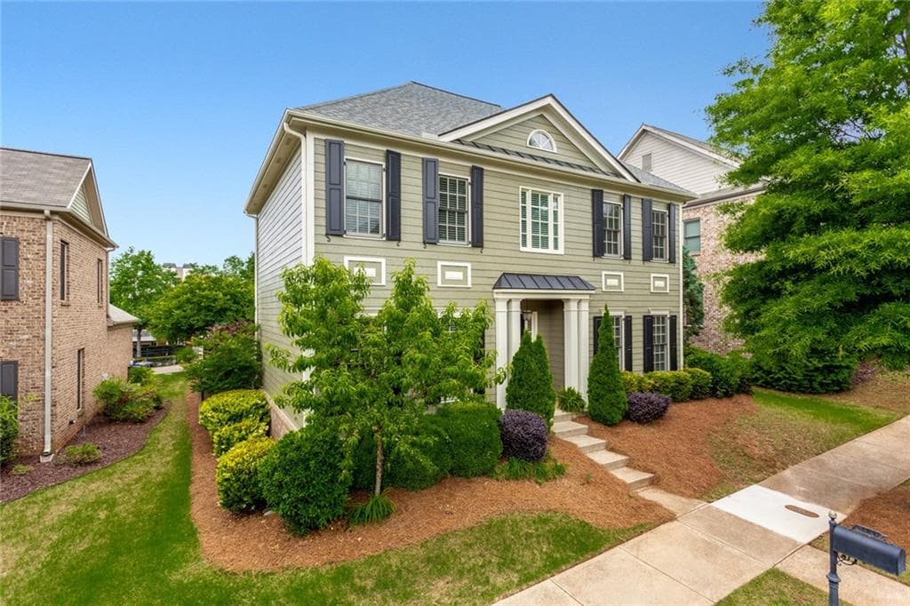 4 bedroom, 4 bathroom, 3,690 sq ft single family residence sold at 1060 Merrivale Chase, Roswell, GA 30075