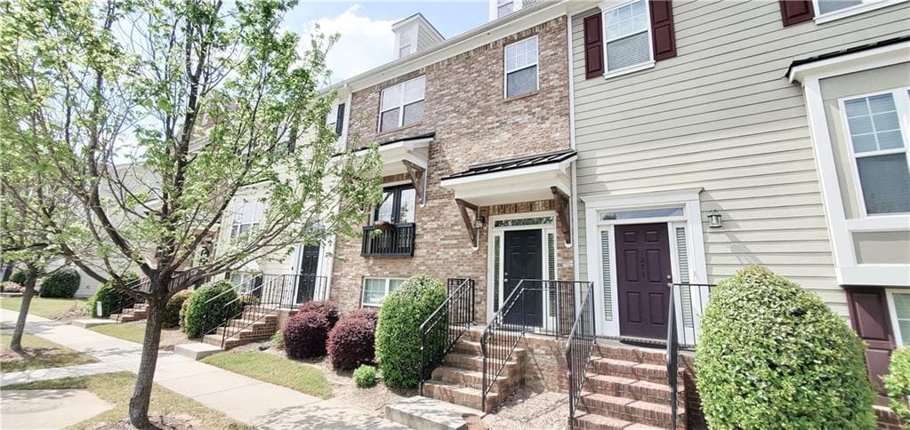 4 bedroom, 4 bathroom, 1,968 sq ft townhouse sold at 1275 Park Pass Way, Suwanee, GA 30024