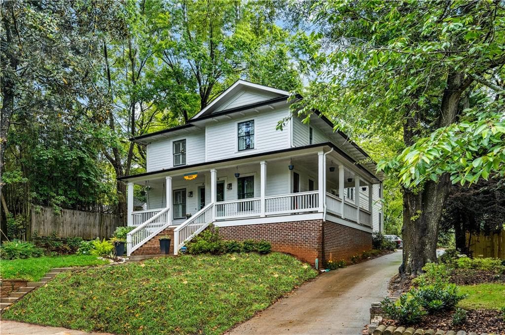 4 bedroom, 3 bathroom, 2,048 sq ft townhouse sold at 910-A Park Avenue, Atlanta, GA 30315