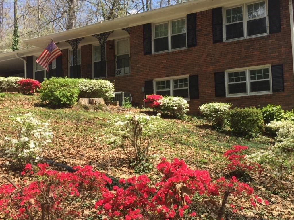 4391 KING VALLEY Drive, Smyrna, GA 30082 — most recent listing photo