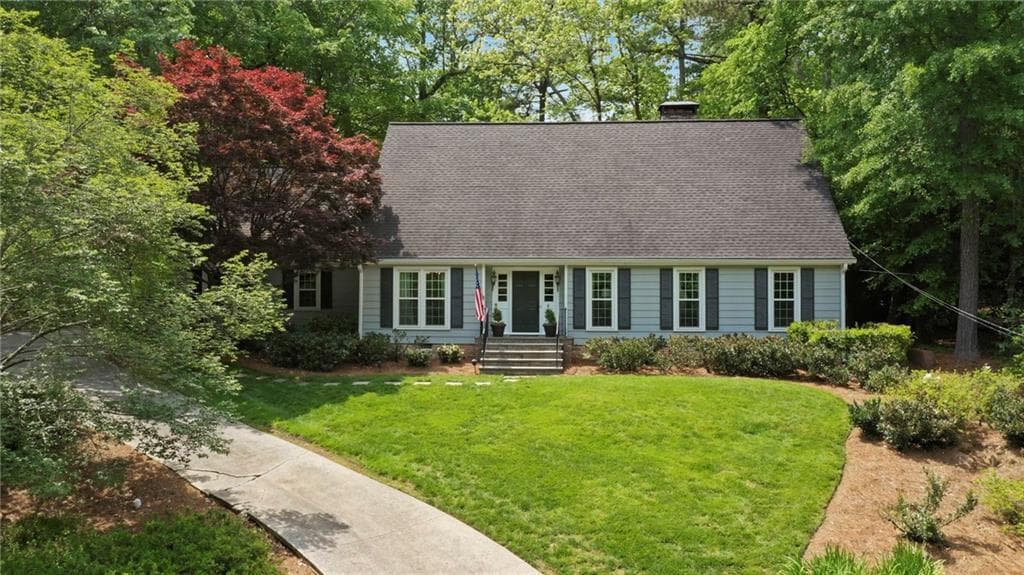4 bedroom, 3 bathroom, 3,274 sq ft single family residence sold at 3041 Farmington Lane, Atlanta, GA 30339