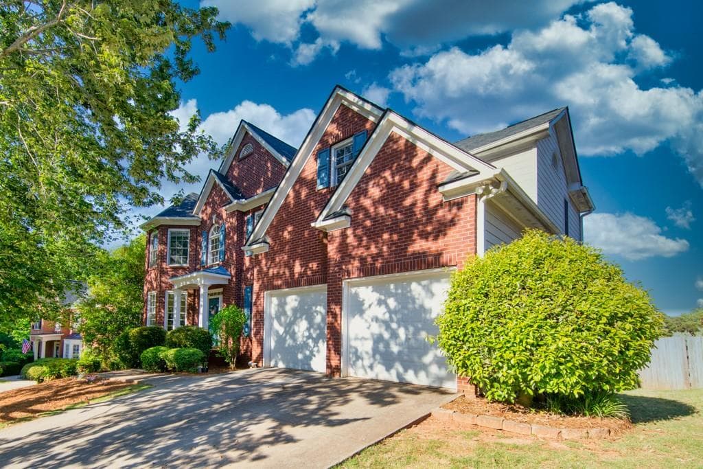 3835 Ansley Park Drive, Suwanee, GA 30024 — most recent listing photo