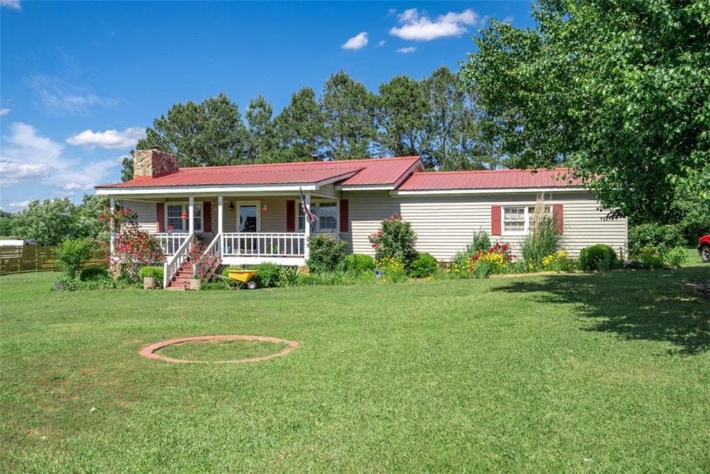 single family residence sold at 1020 Twin Rivers Road, Greensboro, GA 30642