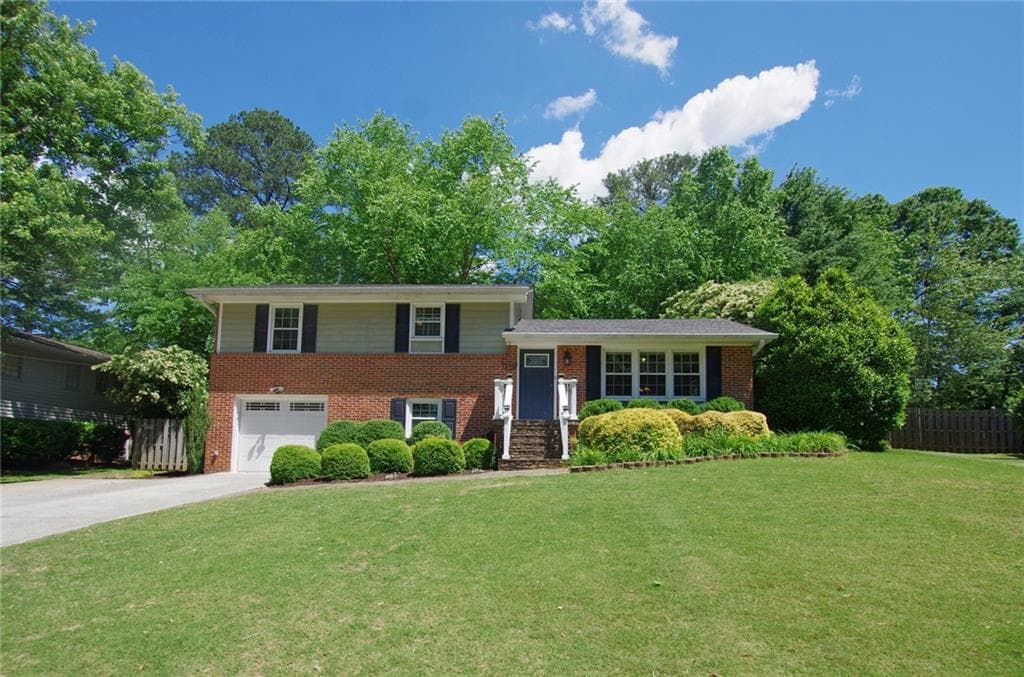 3006 Delcourt Drive, Decatur, GA 30033 — most recent listing photo