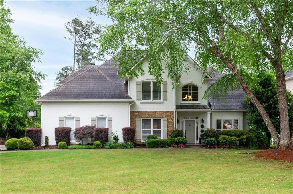 4 bedroom, 3 bathroom, 2,854 sq ft single family residence sold at 2482 Saluda Drive, Acworth, GA 30101