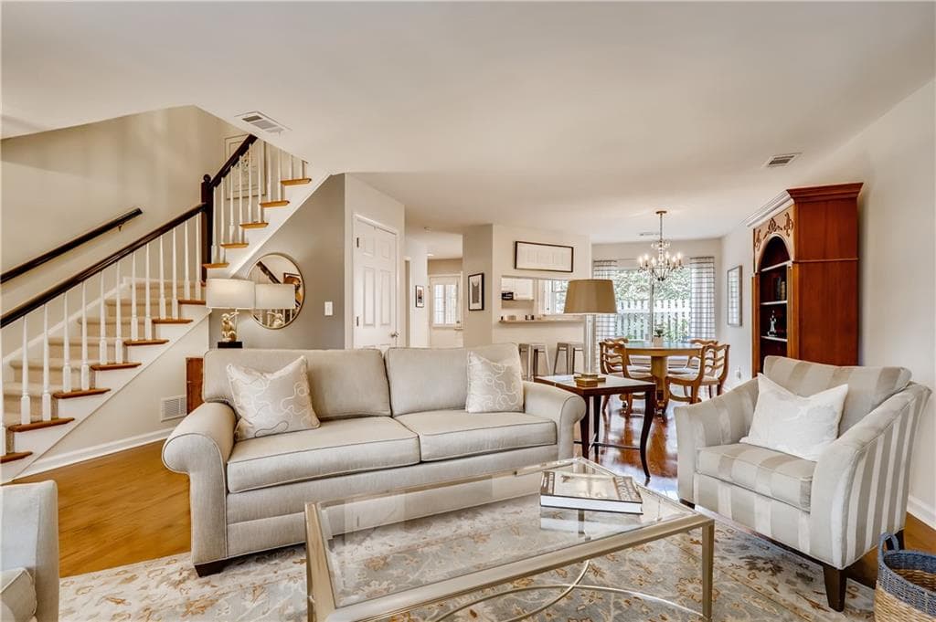 1994 N Williamsburg Drive, Decatur, GA 30033 — most recent listing photo