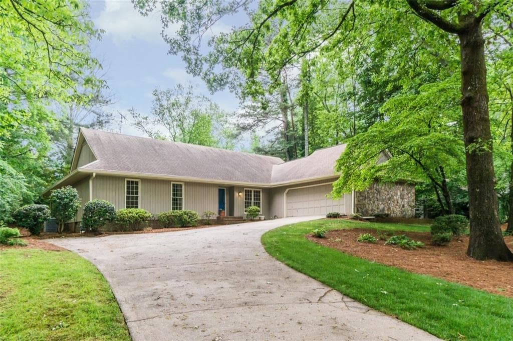 3350 Turtle Lake Club Drive, Marietta, GA 30067 — most recent listing photo