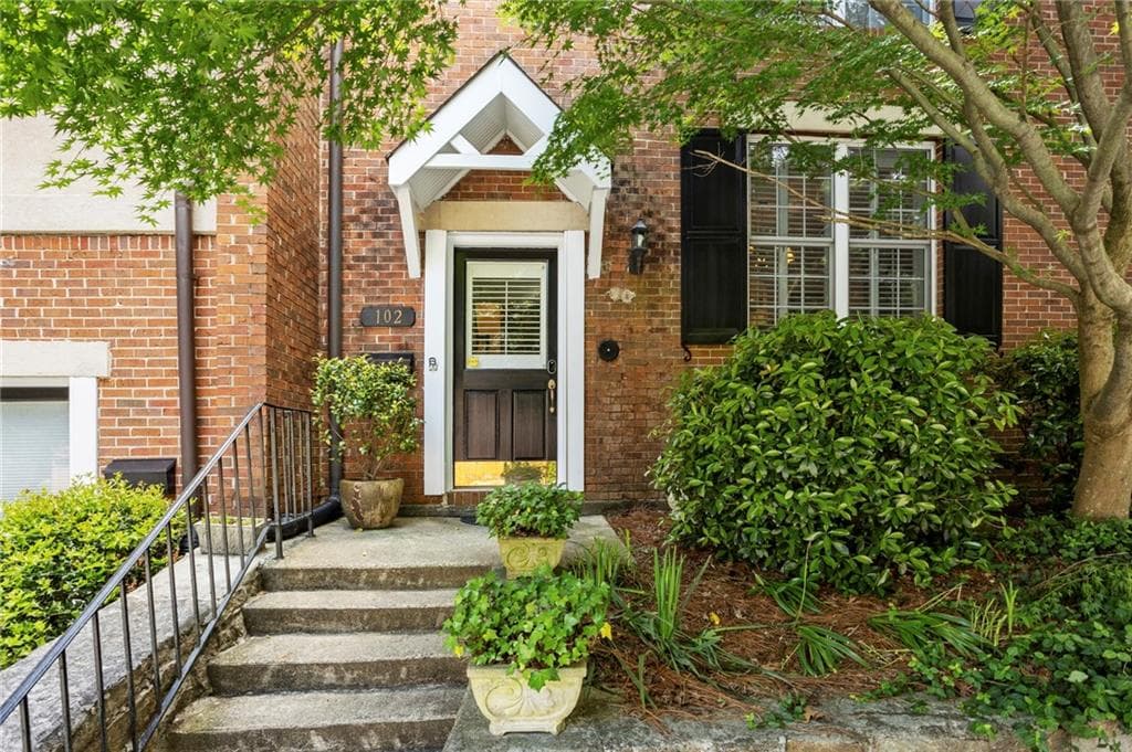 1634 Ponce De Leon Avenue 102, Atlanta, GA 30307 — most recent listing photo