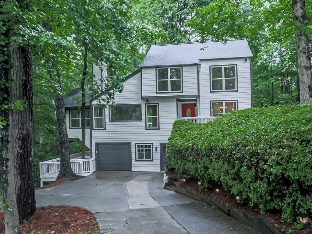 4205 Loch Highland Pass, Roswell, GA 30075 — most recent listing photo
