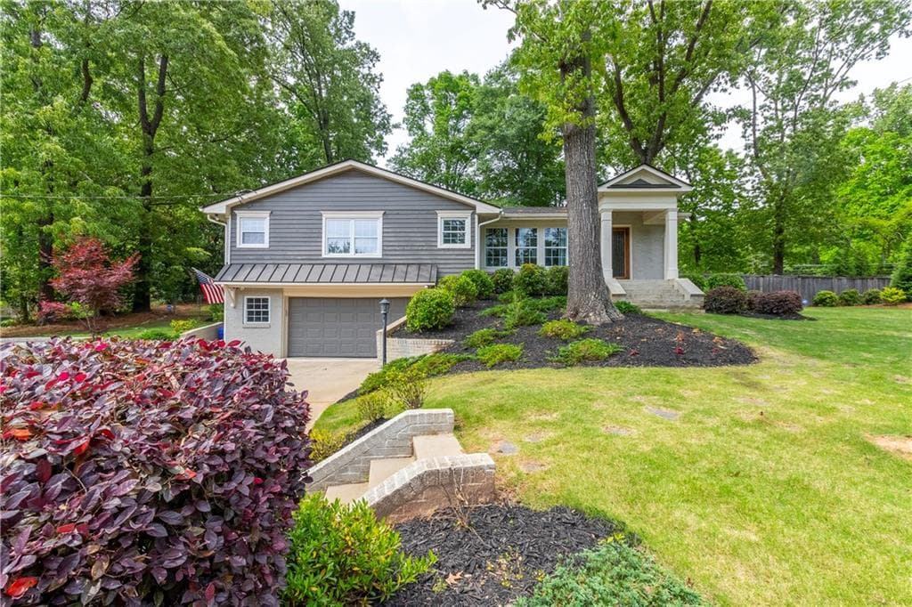 3 bedroom, 3 bathroom, 2,020 sq ft single family residence sold at 1306 Dunwoody Lane, Brookhaven, GA 30319